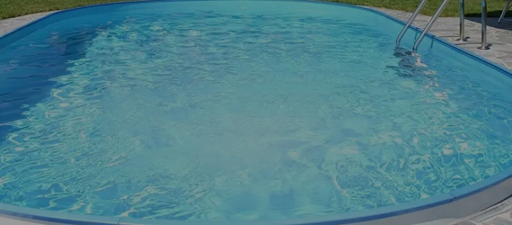 Обустройство территории бассейна